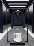 GIACCA ANTIVENTO MONCLER