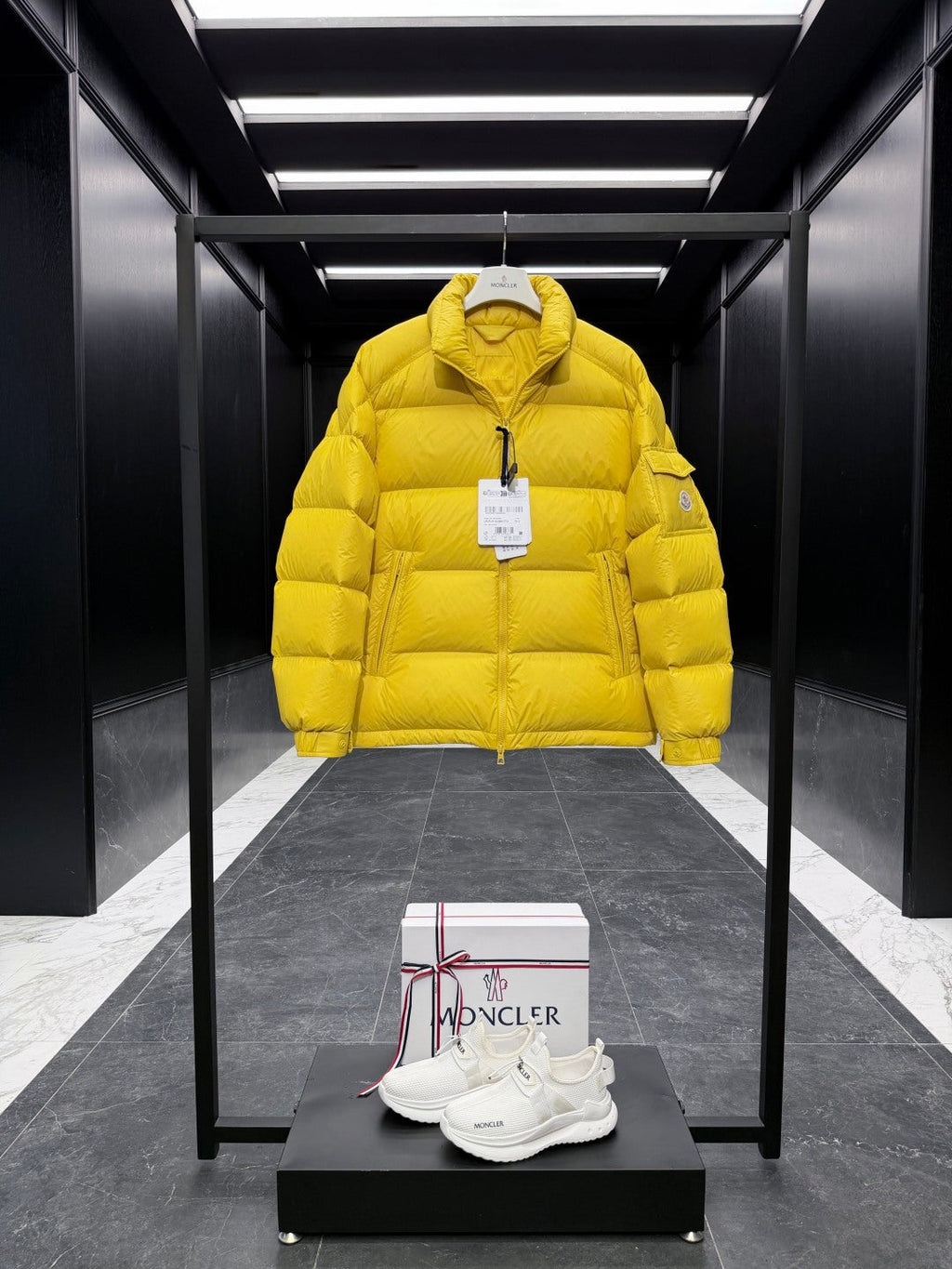 GIUBBOTTO MONCLER