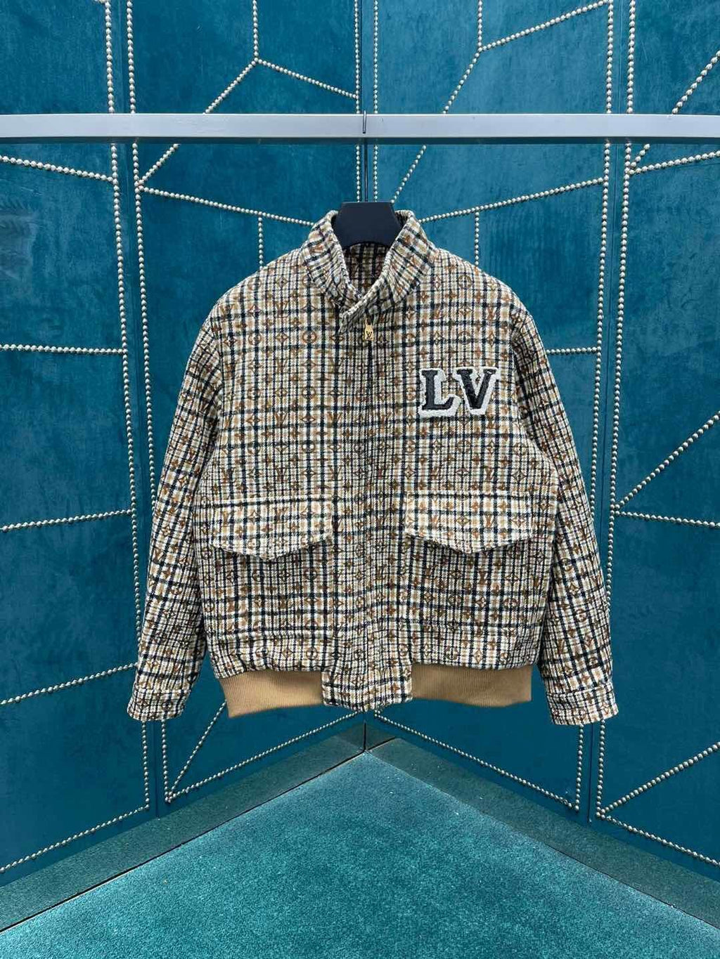 LOUIS VUITTON JACKET