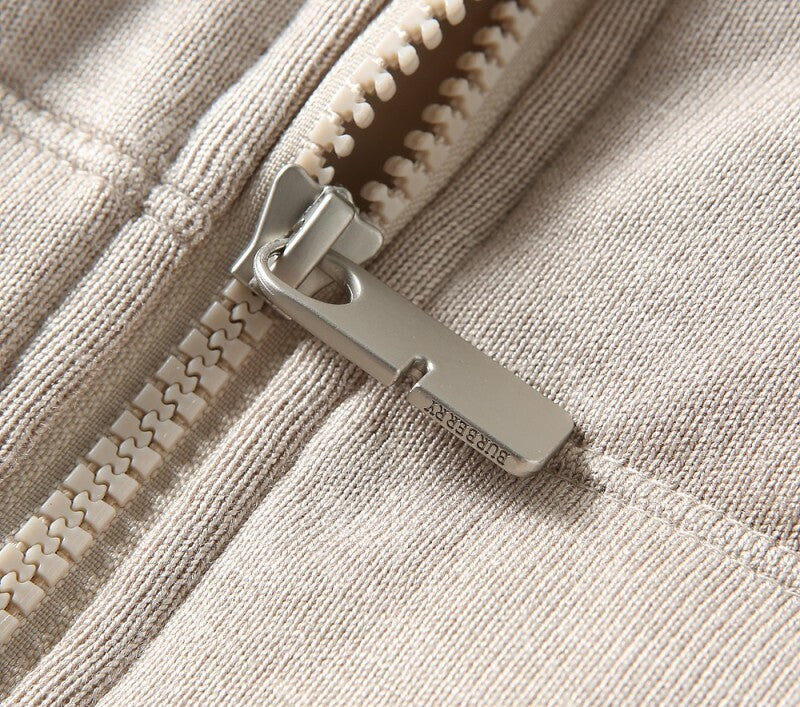 BURBERRY TRENCH JACKET