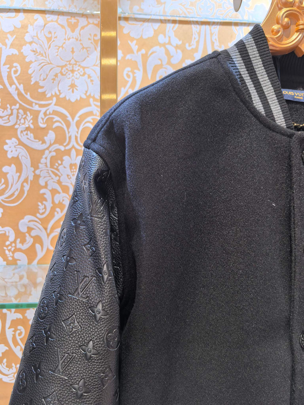 LOUIS VUITTON JACKET