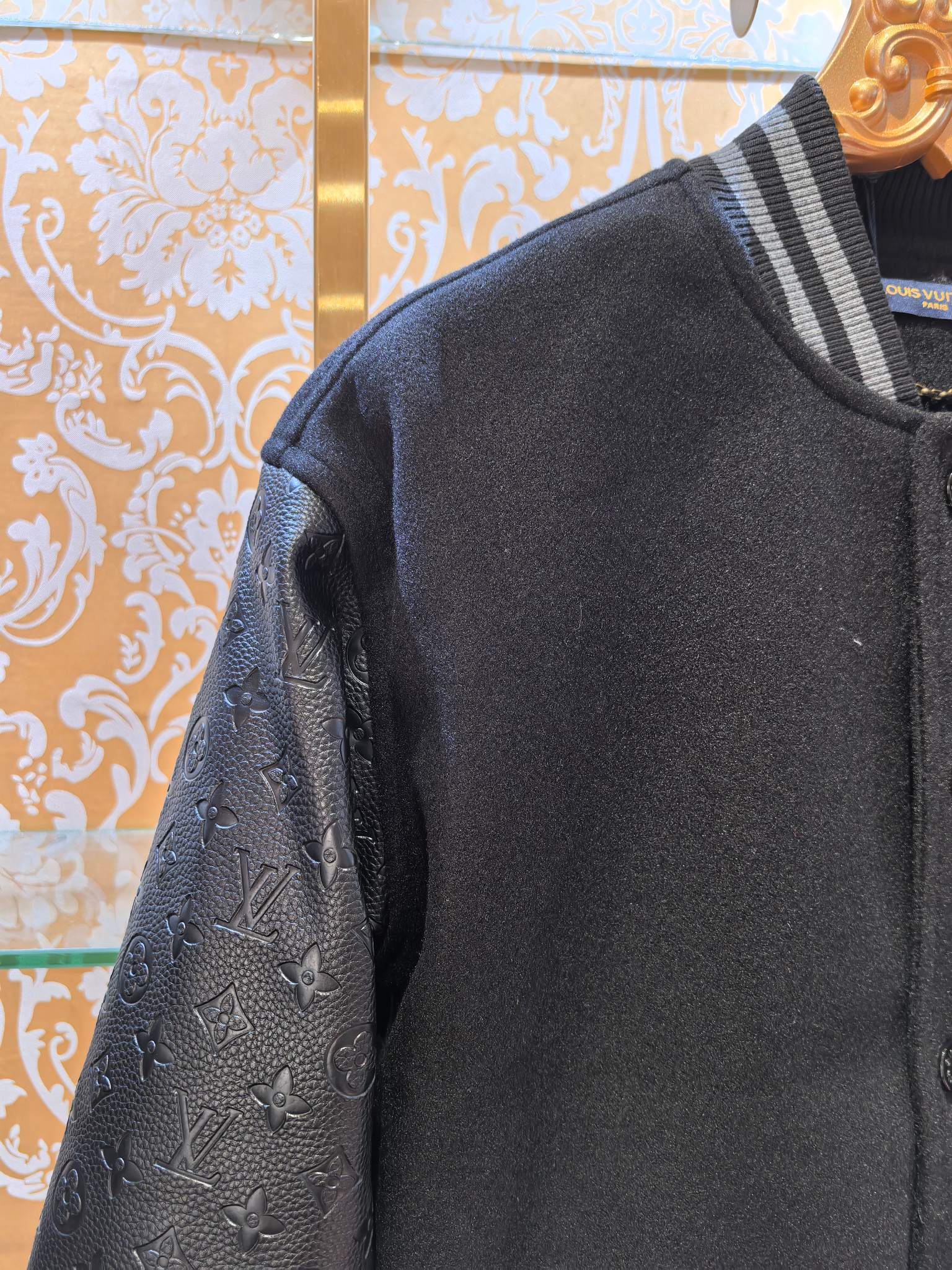 LOUIS VUITTON JACKET