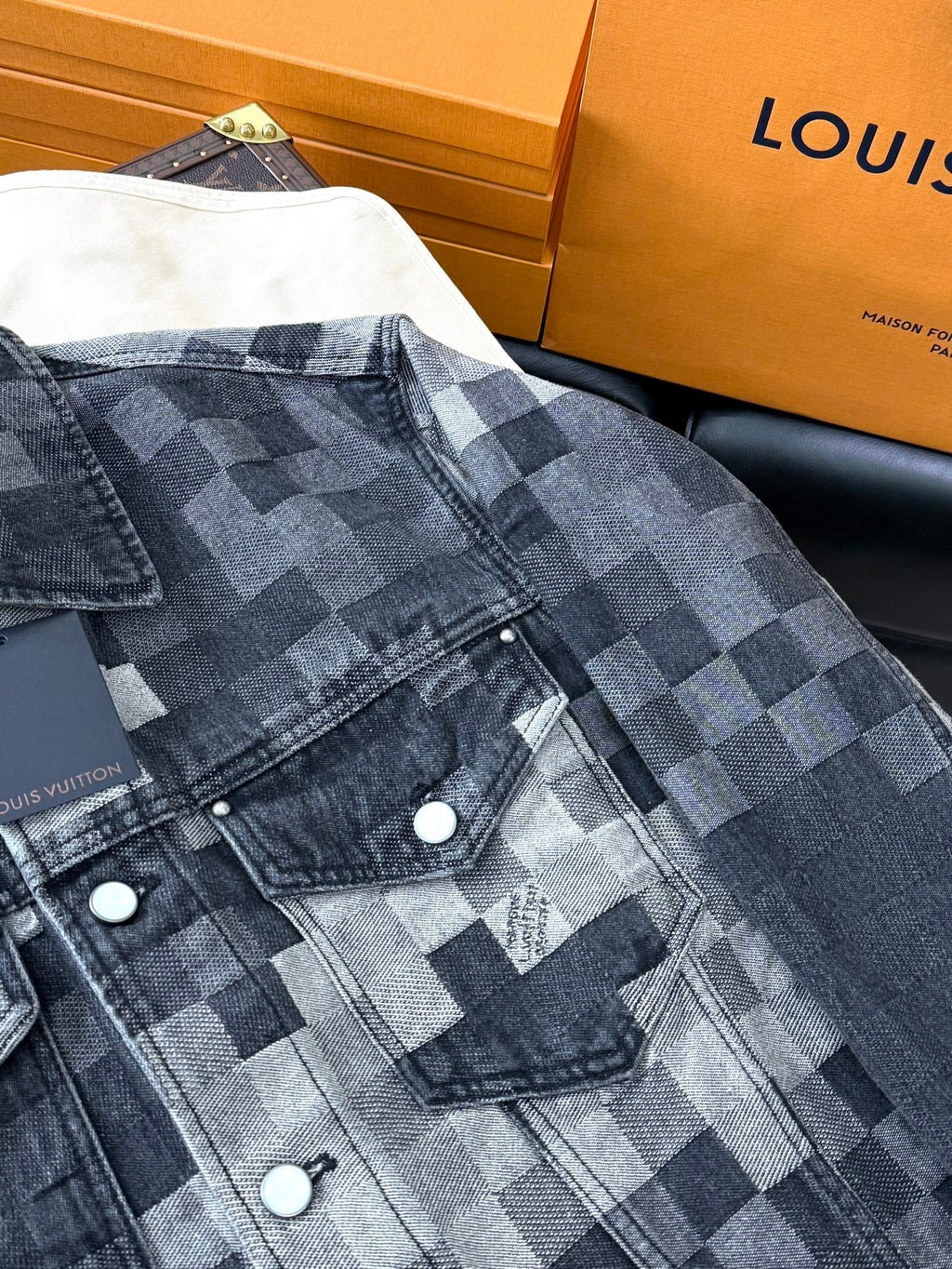LOUIS VUITTON DENIM JACKET