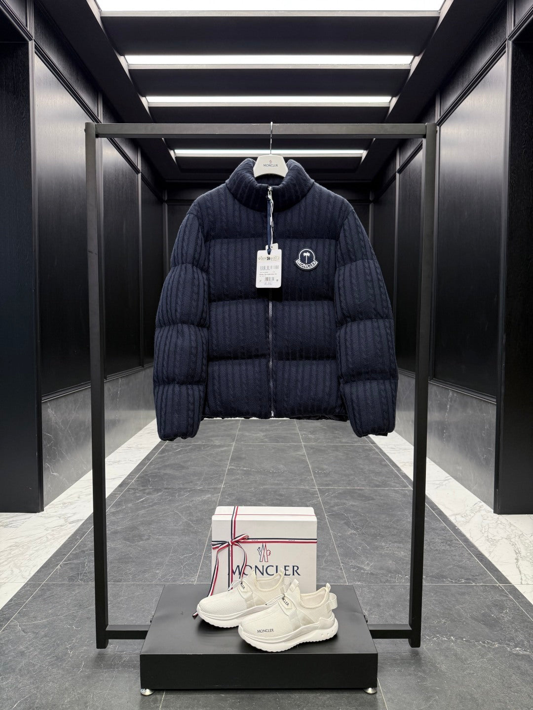 GIUBBOTTO MONCLER