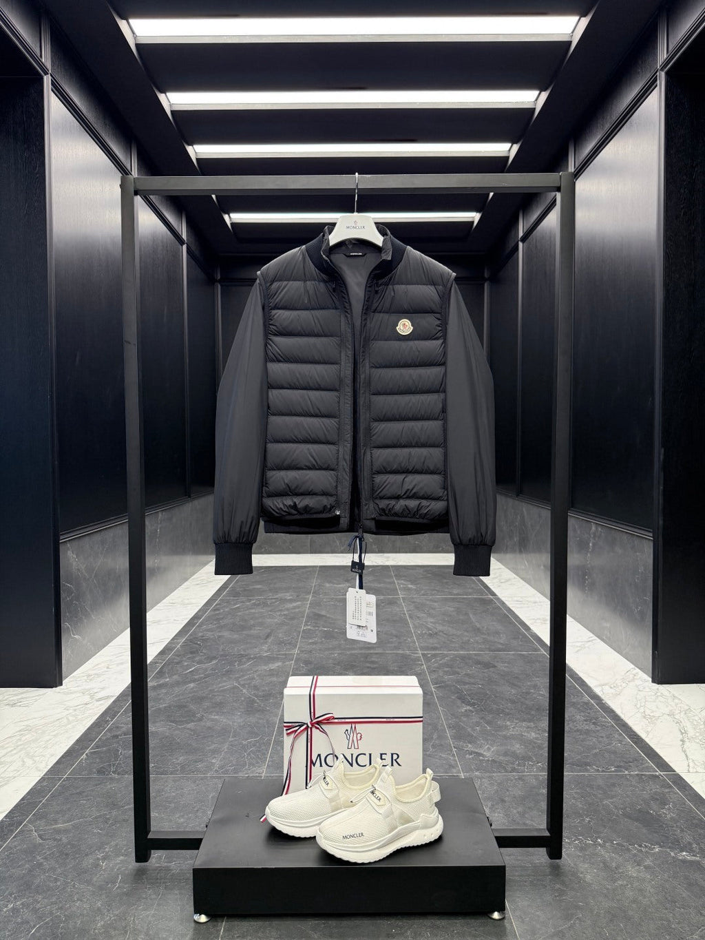 GIACCA IMPERMEABILE MONCLER