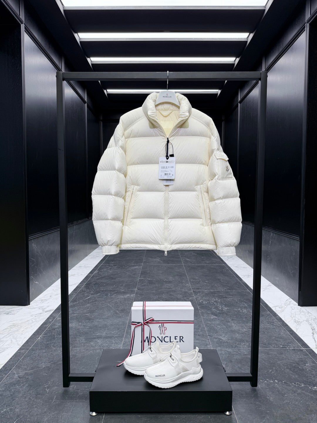 GIUBBOTTO MONCLER