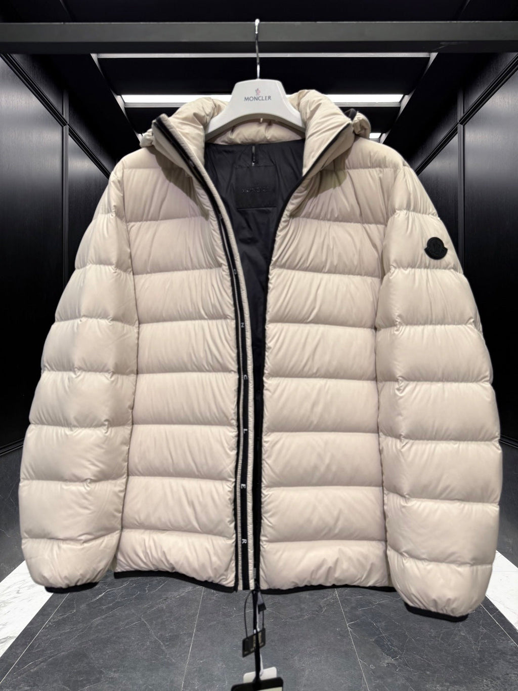 PIUMINO MONCLER