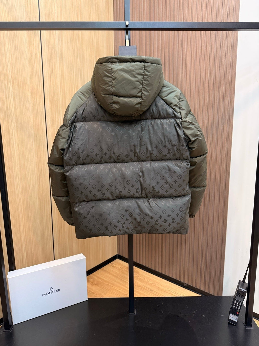 LOUIS VUITTON CAPPOTTO