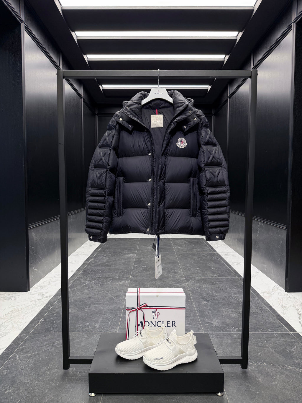 GIUBBOTTO MONCLER