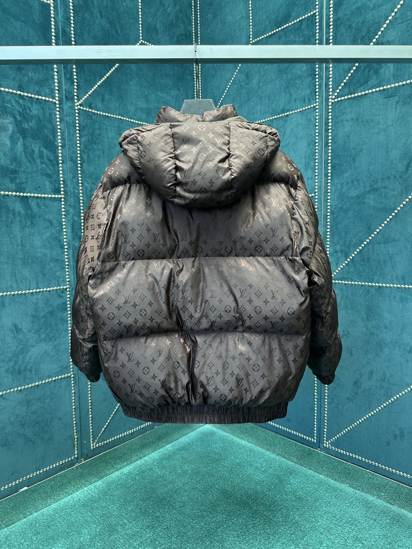 LOUIS VUITTON CAPPOTTO