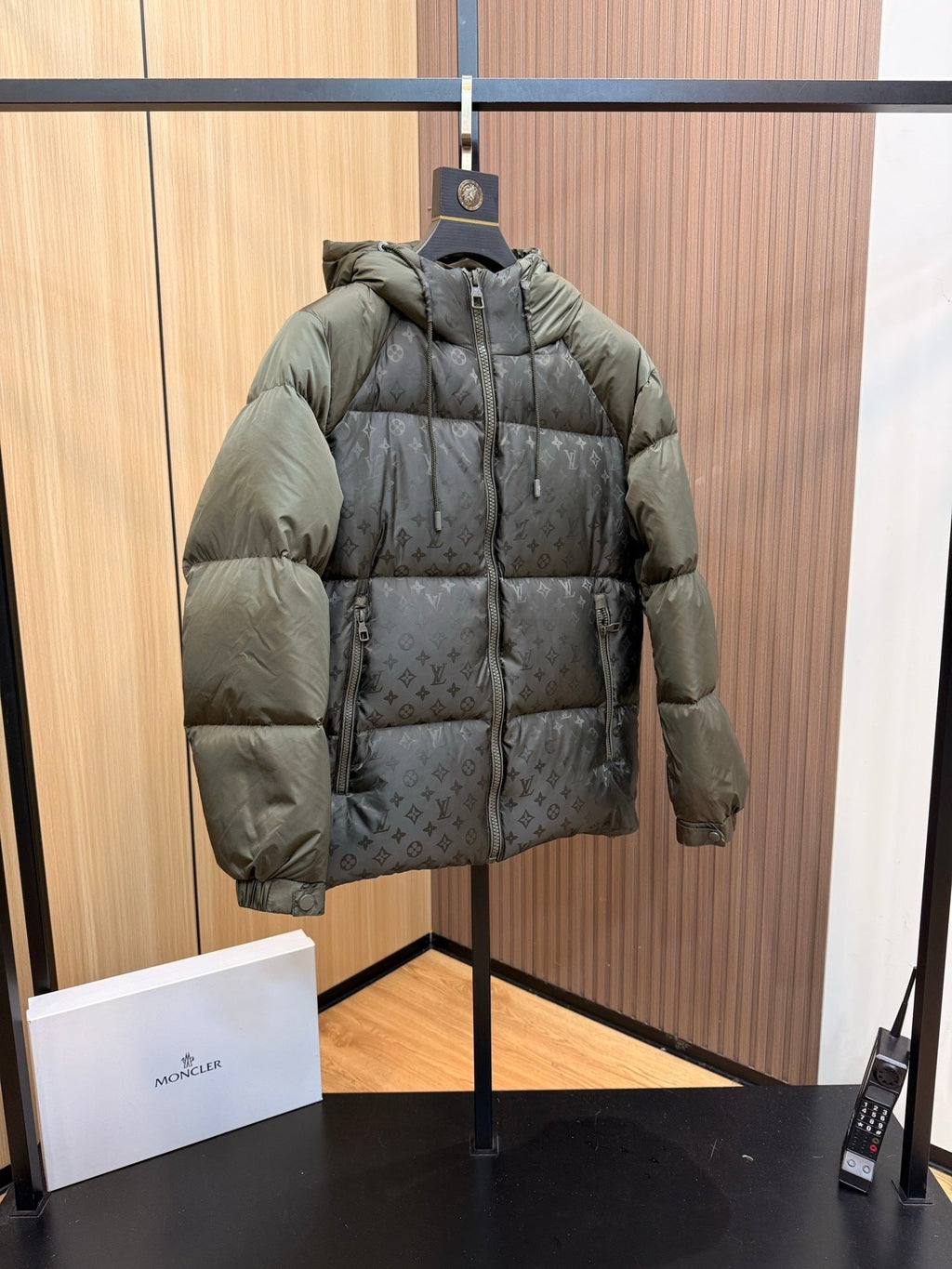 LOUIS VUITTON CAPPOTTO