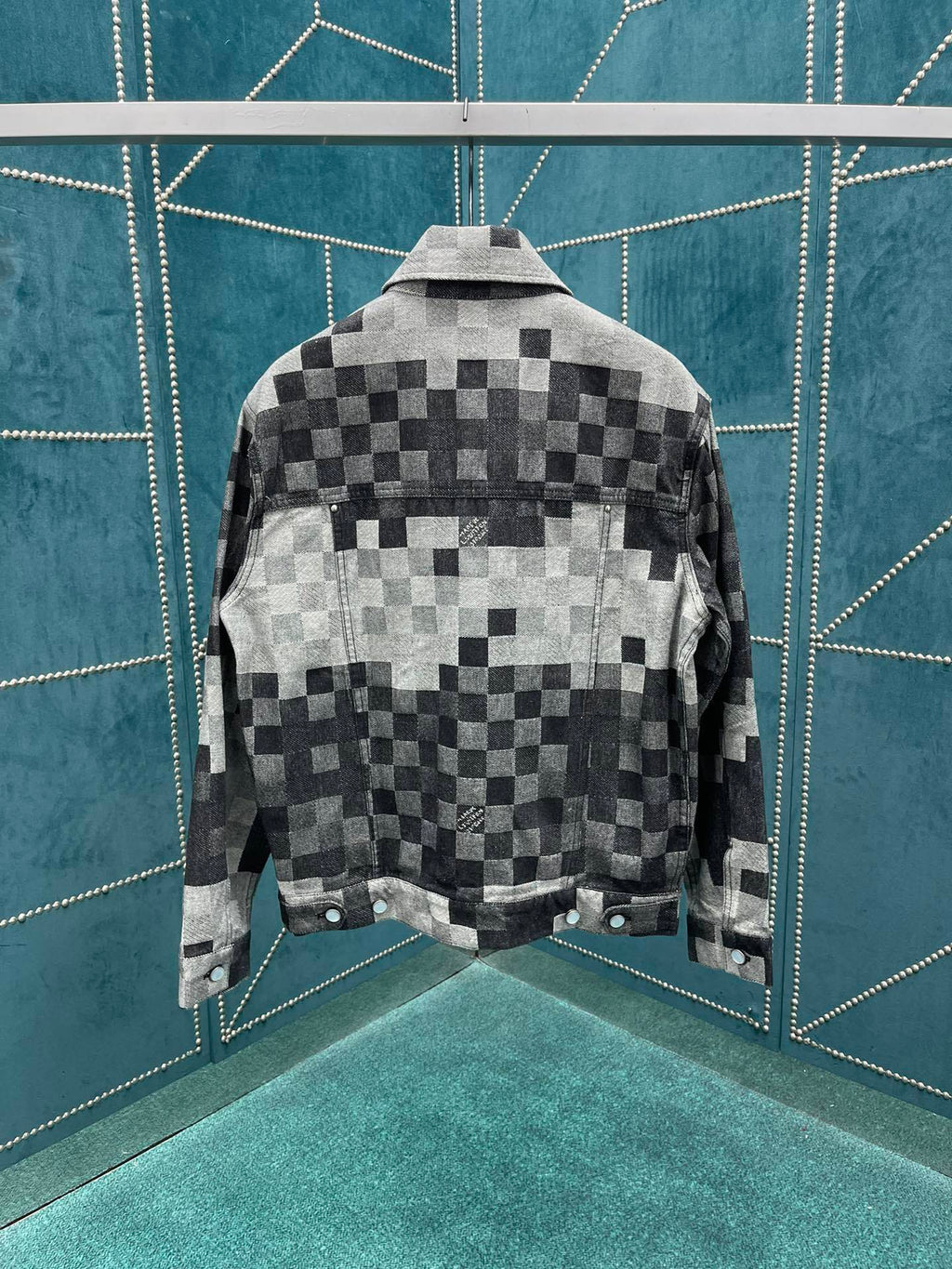 LOUIS VUITTON DENIM JACKET