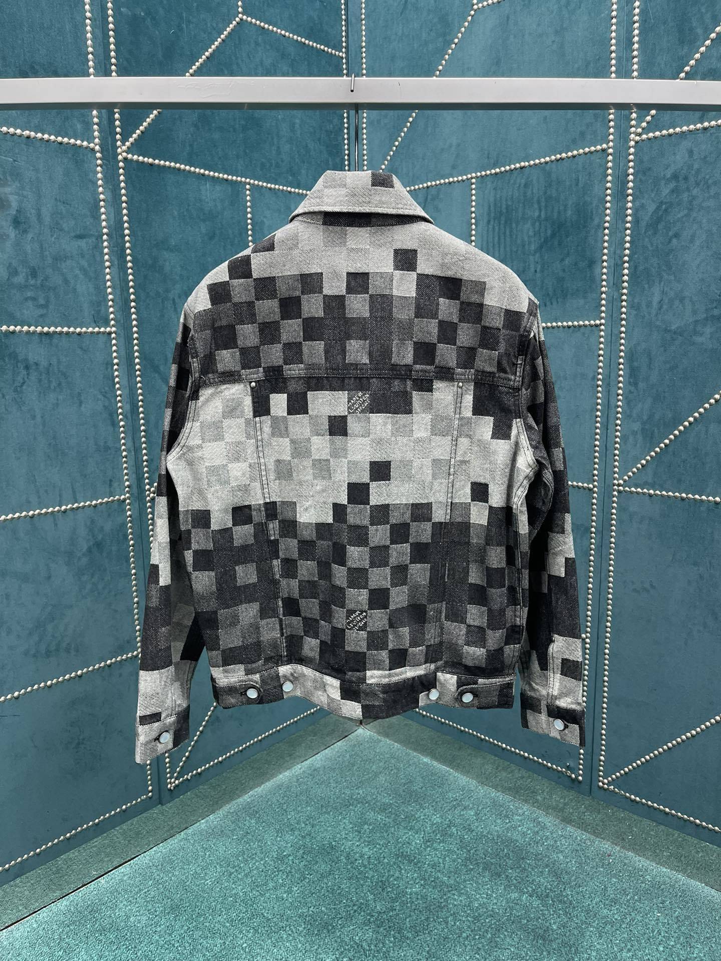 LOUIS VUITTON DENIM JACKET