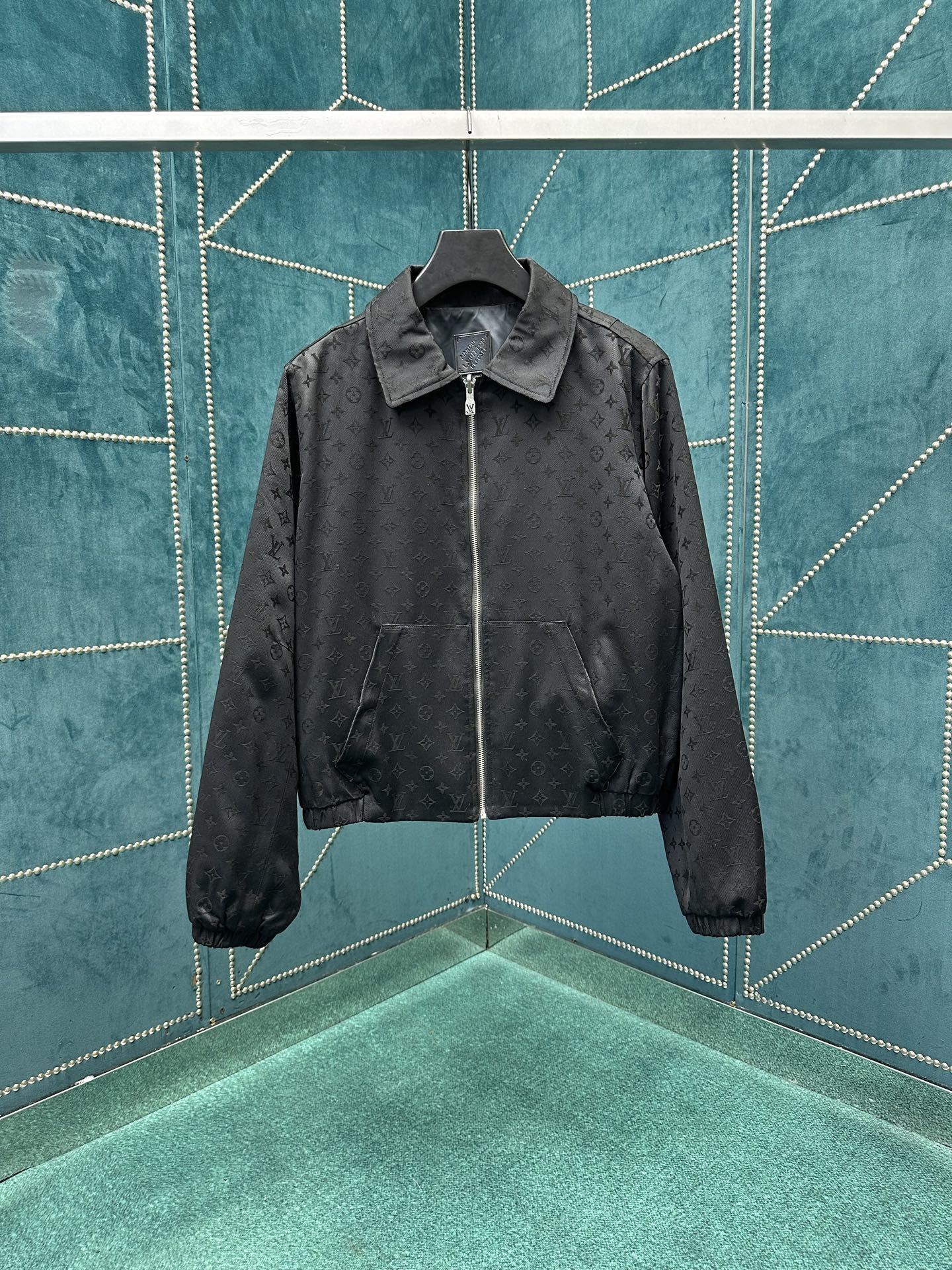 LOUIS VUITTON JACKET