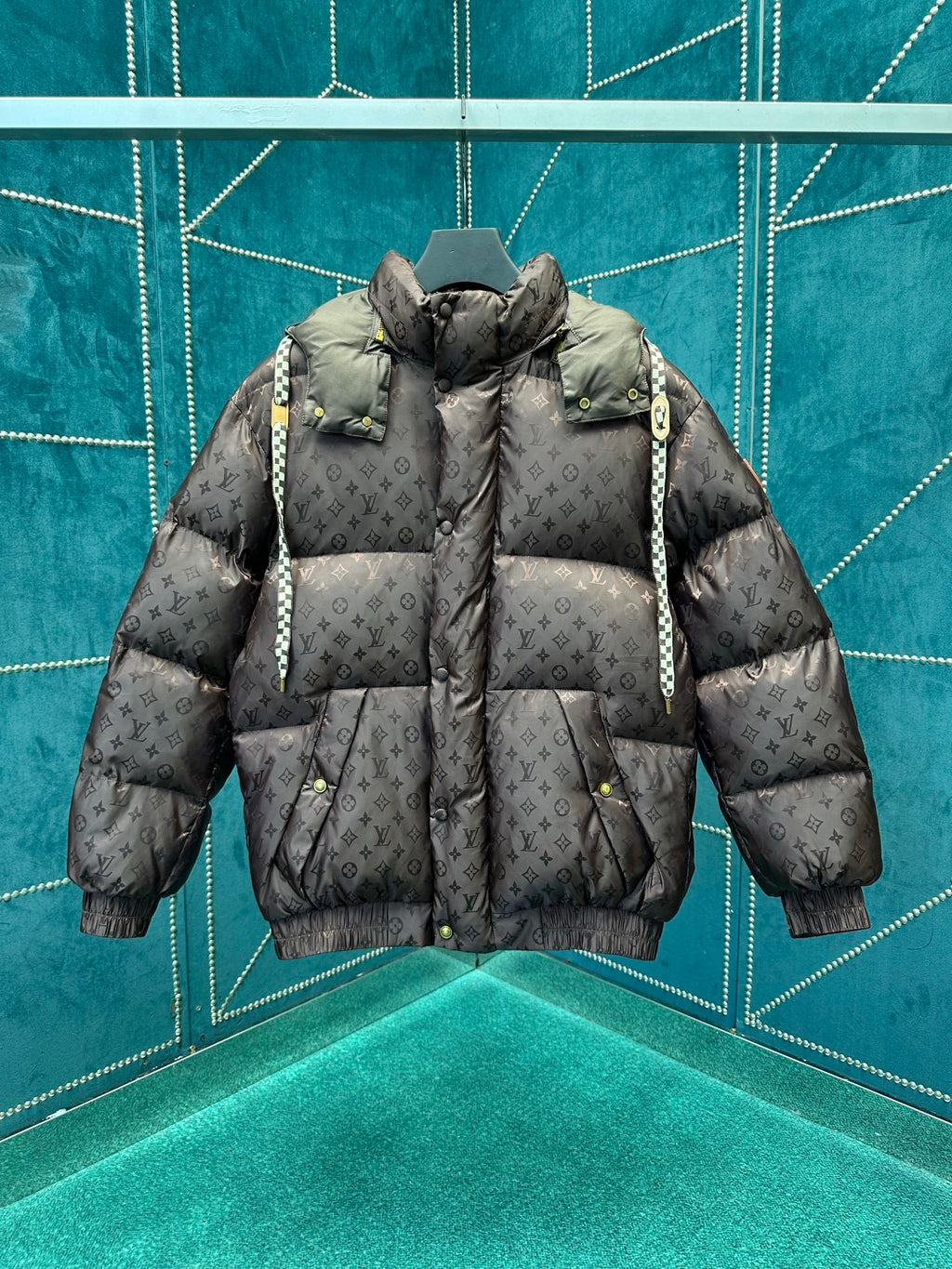 LOUIS VUITTON CAPPOTTO