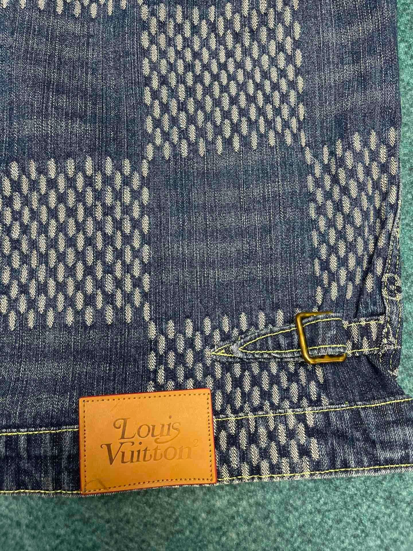 LOUIS VUITTON DENIM JACKET