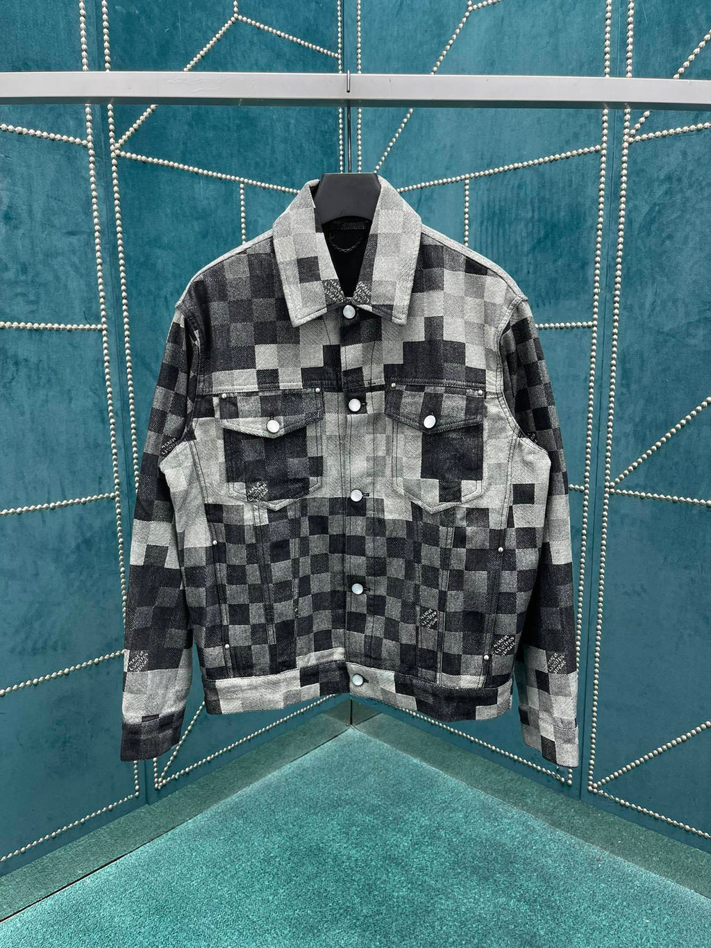 LOUIS VUITTON DENIM JACKET