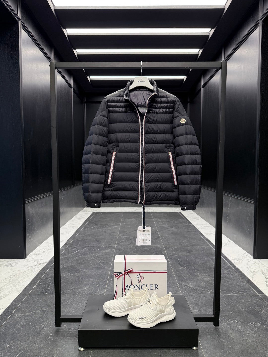 PIUMINO MONCLER