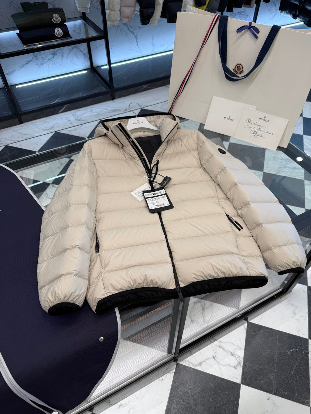 PIUMINO MONCLER
