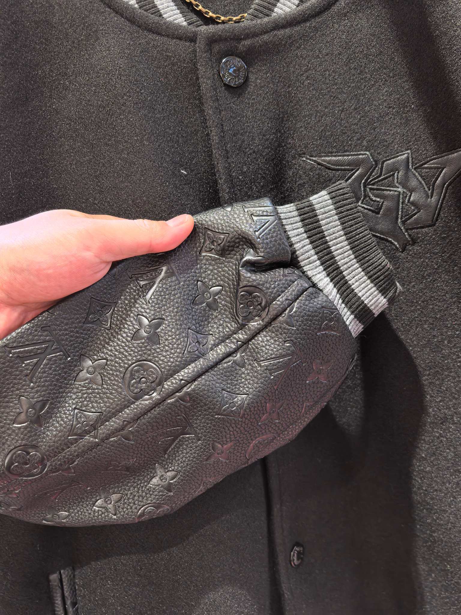 LOUIS VUITTON JACKET