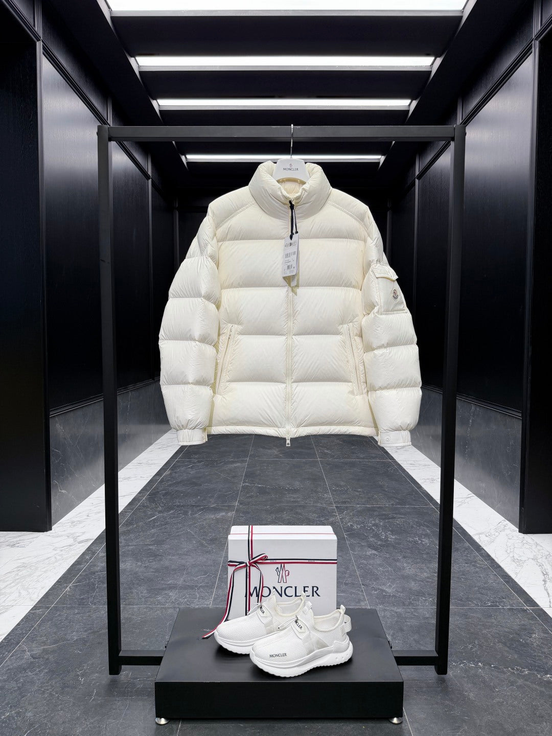 GIUBBOTTO MONCLER