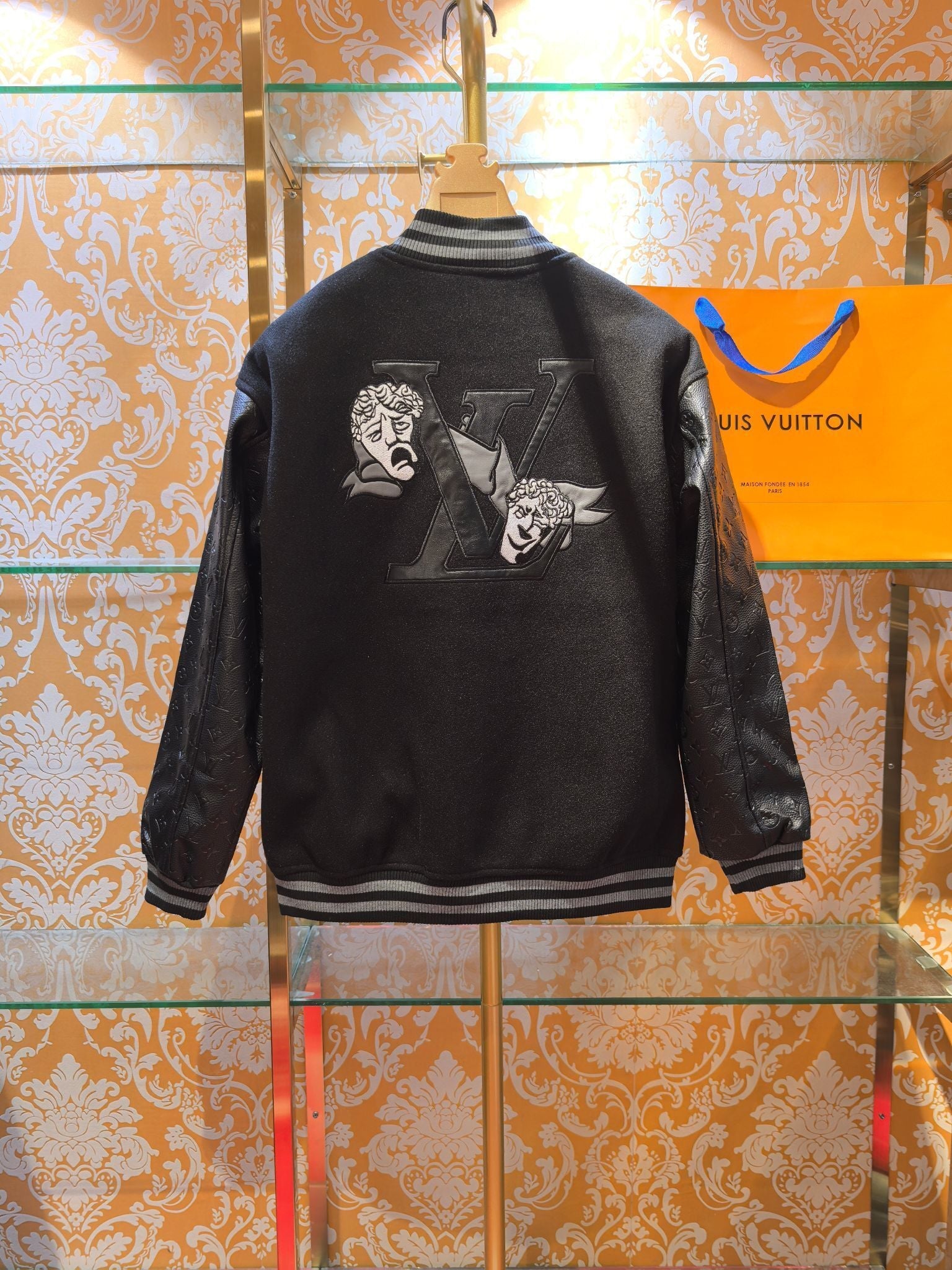 LOUIS VUITTON JACKET