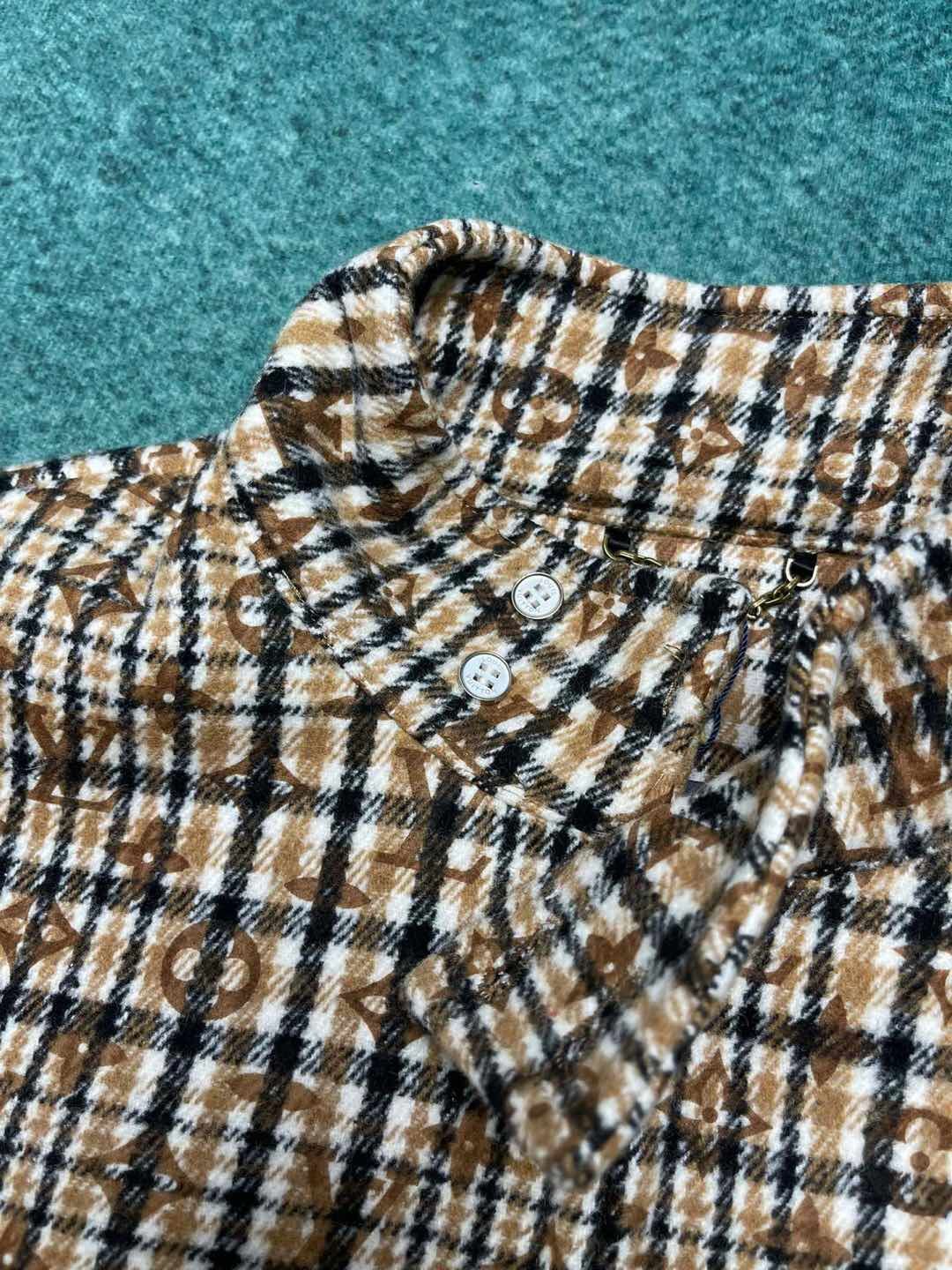 LOUIS VUITTON JACKET